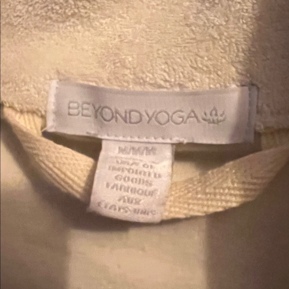 Beyond Yoga Tropez Romper NWT in Cream size Medium - Picture 6 of 12